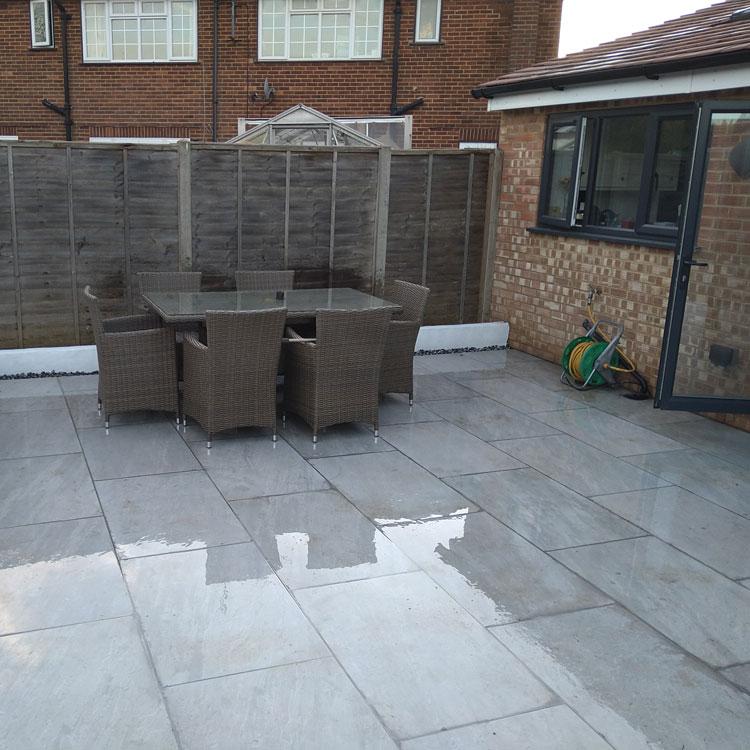 Porcelain paved back garden